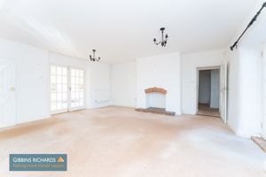 Sitting Room- click for photo gallery